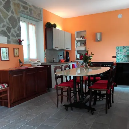 Casa rural Casa Badinot Diano dʼAlba