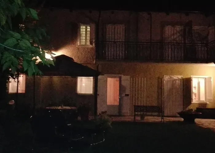 Casa Badinot Diano dʼAlba