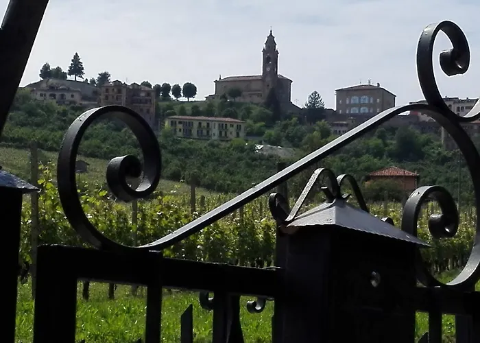 Casa Badinot Casa di campagna Diano dʼAlba